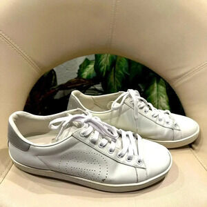 Gucci Authentic White Casual Sneakers  women’s Size 39 (8)